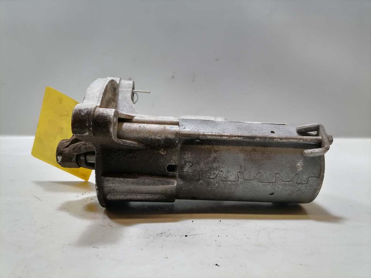 Peugeot 2006+ original Anlasser Starter 1,4 55KW Bj.2010 Peugeot 2006+ original Anlasser Starter 1,4 55KW Bj.2010